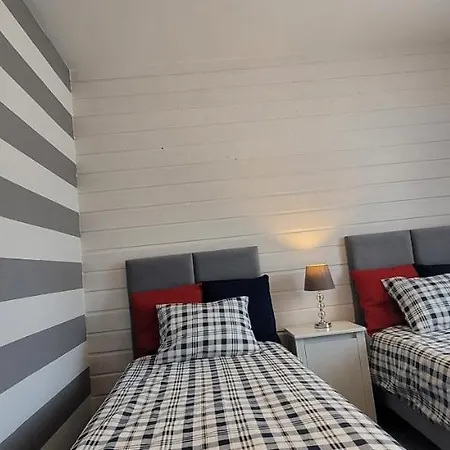 Aquarius - Formoza * غدينيا